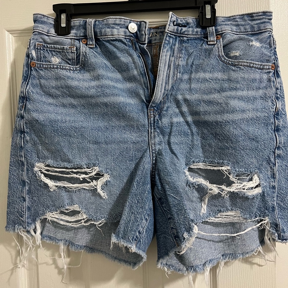 American Eagle Mom Shorts